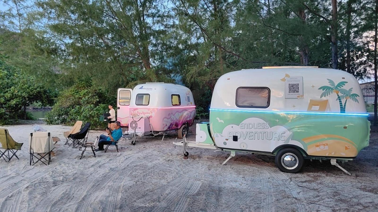 Langkawi Pantai Cenang - Private Beach Glamping Experience Екстериор снимка